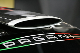 Illustration for article titled Pagani Zonda R: Naked And Exposed
